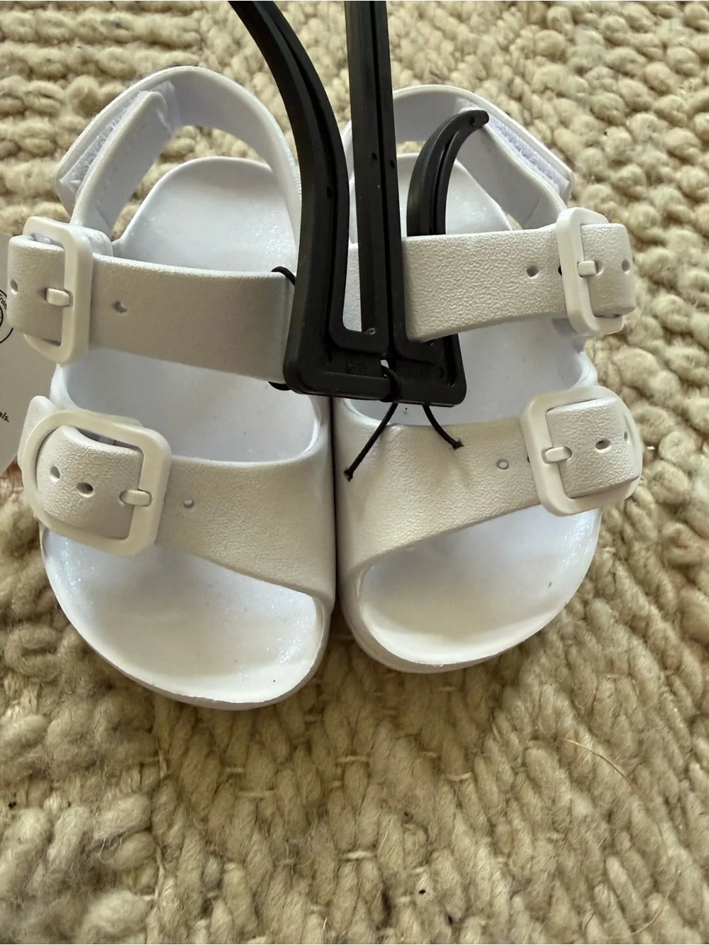 wonder nation White Double-Strap Buckle Kids Sandals 5/6 shimmer nwt